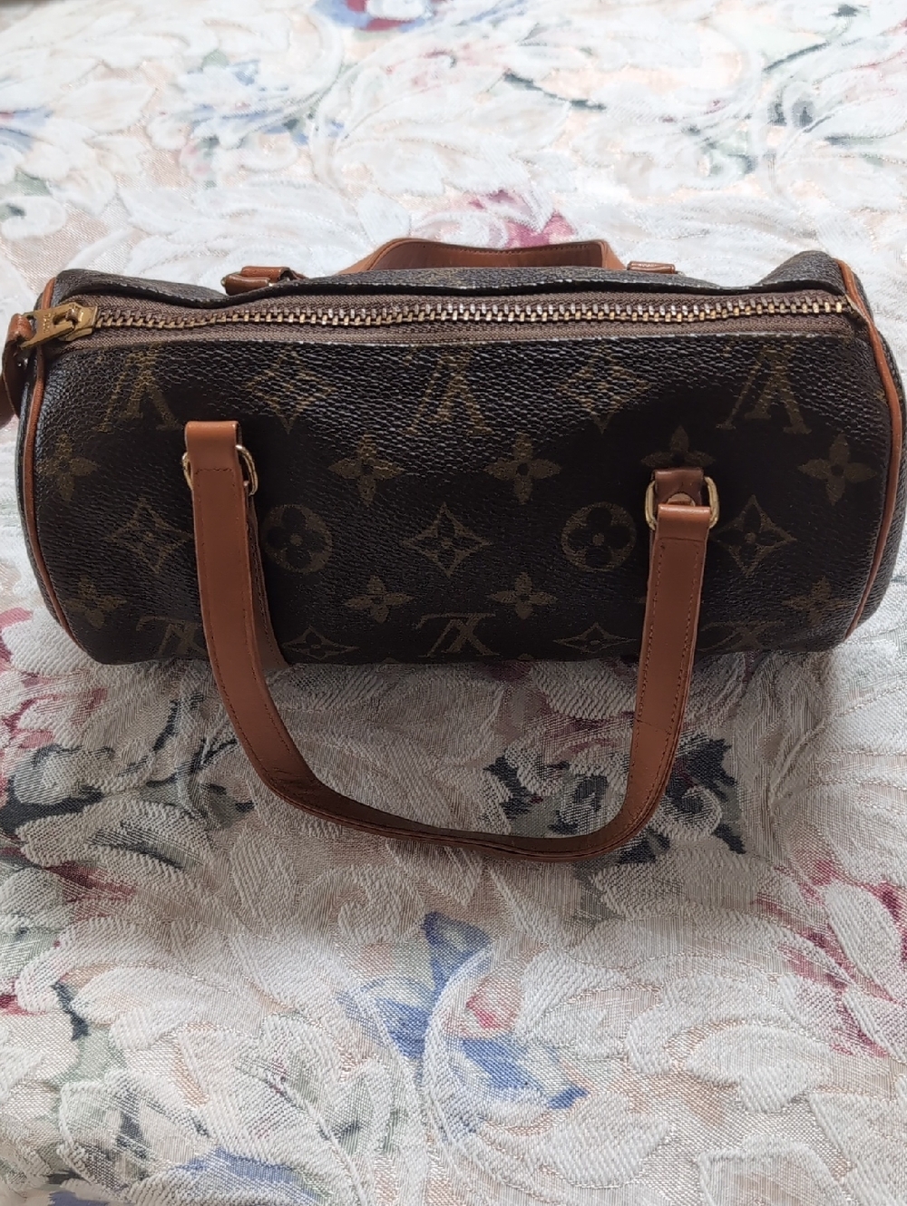 Louis Vuitton Barrel Style Purse